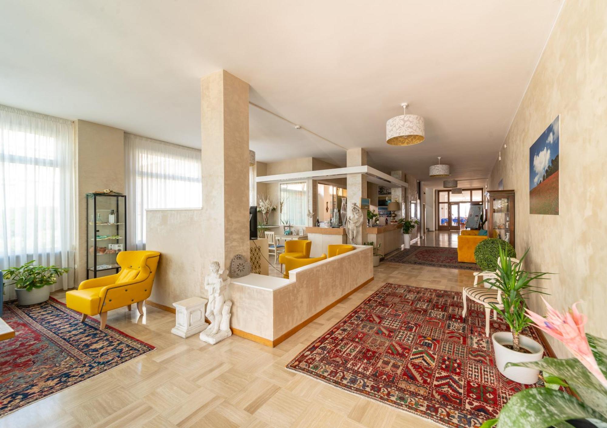 Hotel Casadei Fano Exterior photo